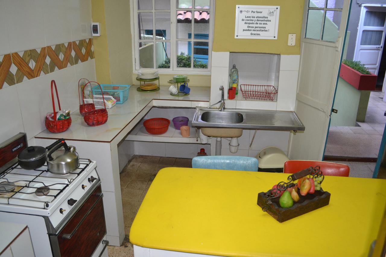 Hostal Austria La Paz Bagian luar foto