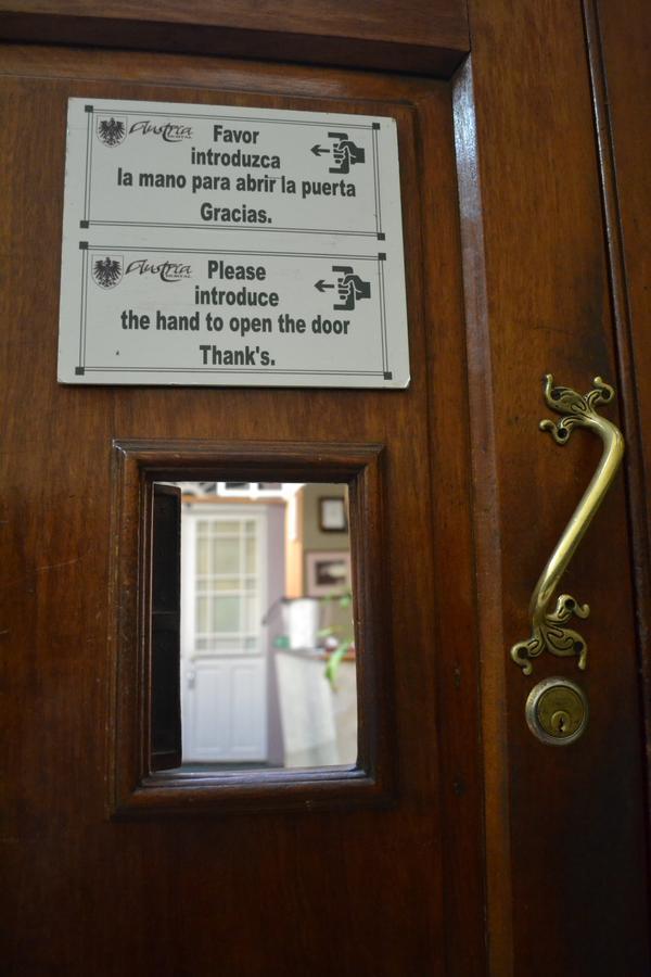 Hostal Austria La Paz Bagian luar foto